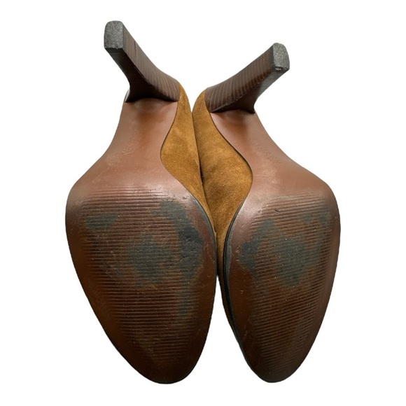 Ralph Lauren Brown‎ Suede Heels - Picture 6 of 6